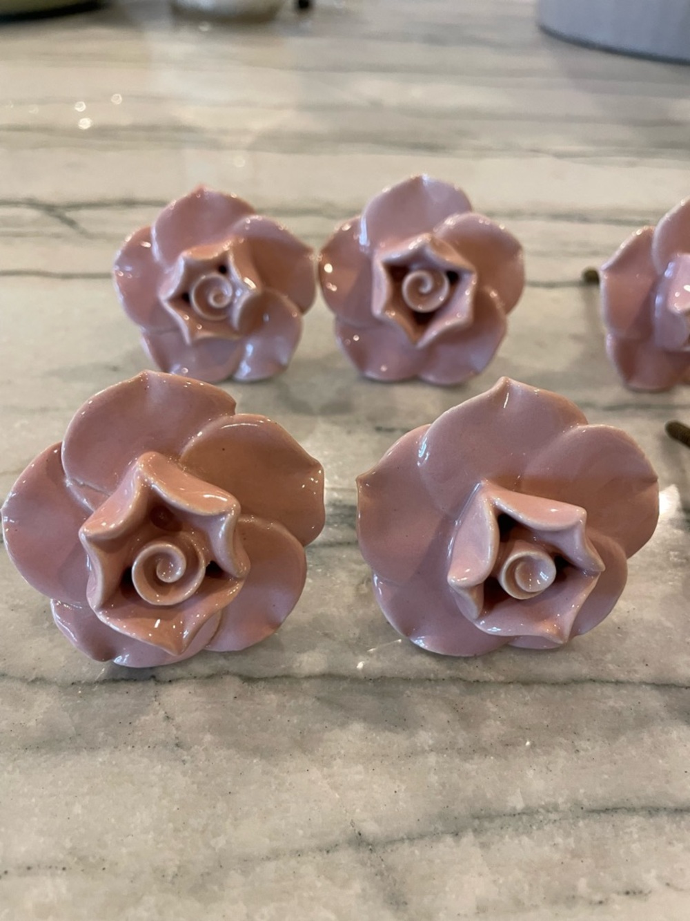 NINE Anthropologie Dusty Pink Ceramic Rose Drawer Knobs - Picture 2 of 9